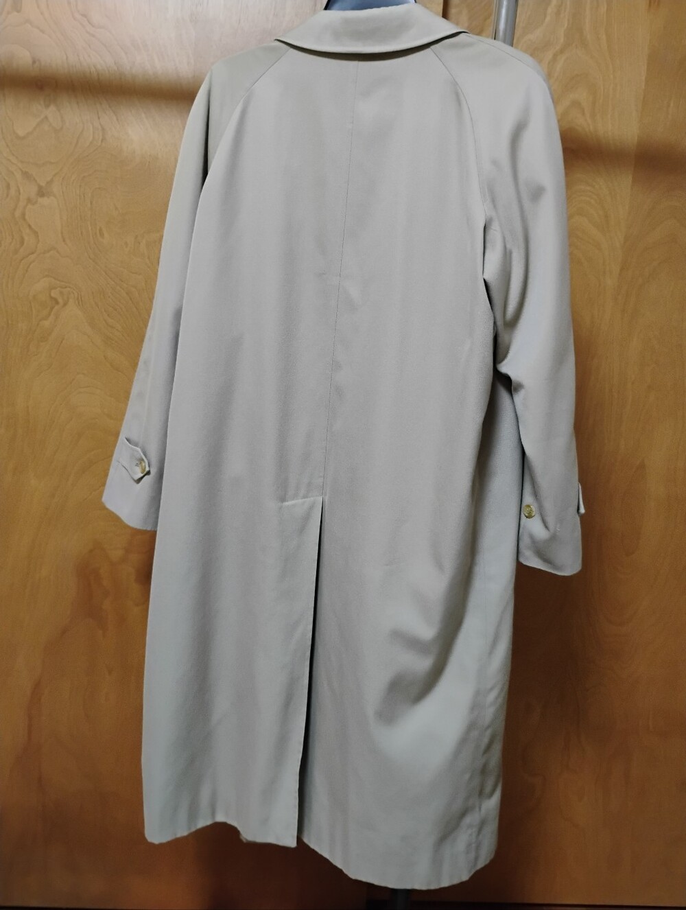 Vintage Burberry Trench Coat with Signature Check Lining - Picture 2 of 9